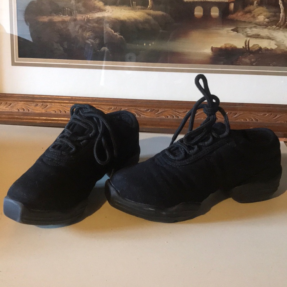 Kids hip hop shoes!